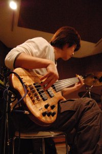 prof_03 Bass
