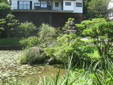 堂ヶ島から雲見を眺める景色を再現したものだそうです